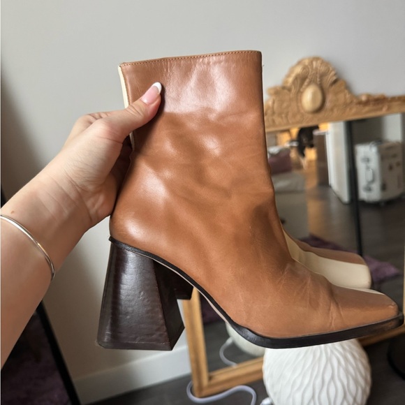 ALOHAS Brown and Cream Ankle Boots - Picture 6 of 9
